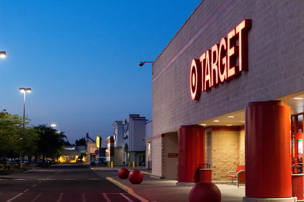 Northpointe Plaza Shopping Center: 10100 N Newport Hwy, Spokane, WA 99218